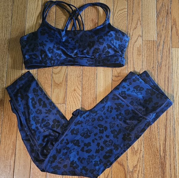 Gap Fit Eclipse sports bra (large) & 7/8 leggings (medium) NWOT - Picture 2 of 11